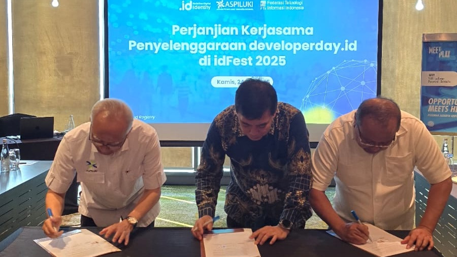 tanda tangan kerjasama pandi-ftii-aspiluki developer day